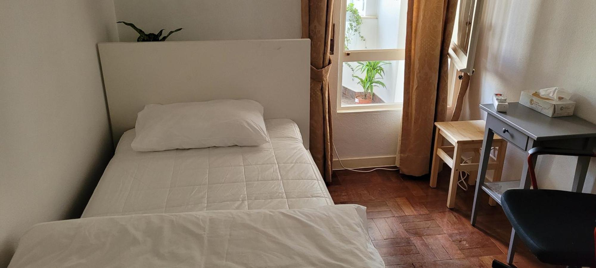 Cozy Near Metro & Airport Privatunterkunft *